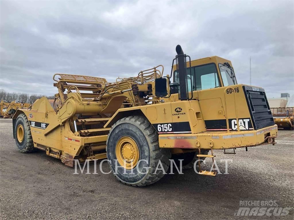 CAT 615CII A Скрепери
