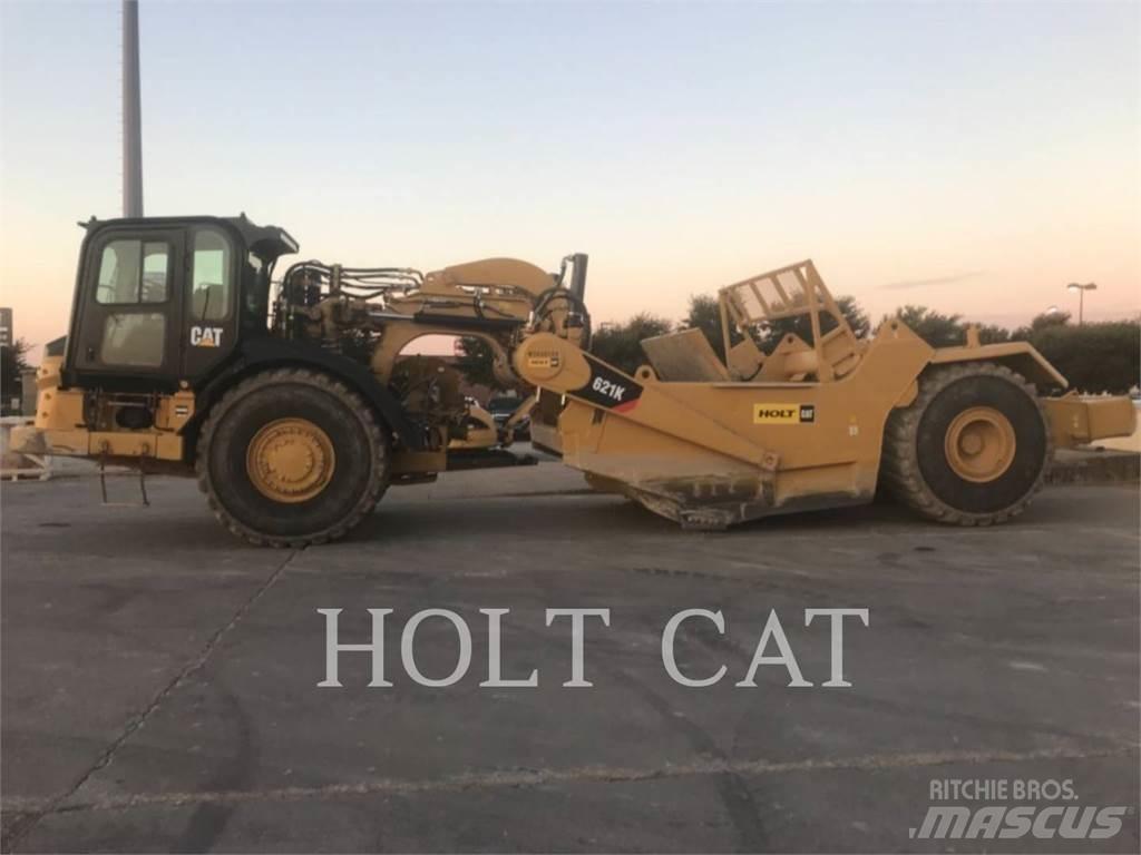 CAT 621K Скрепери
