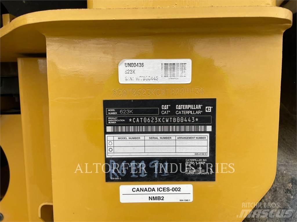 CAT 623K Скрепери

