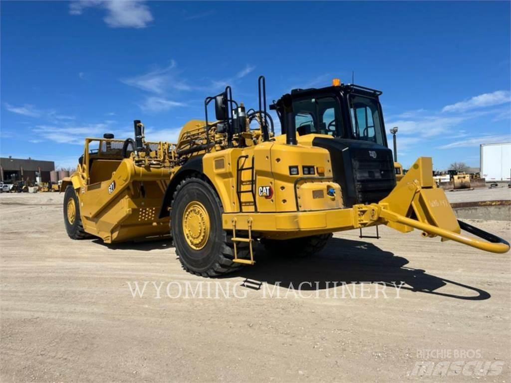 CAT 627 Скрепери
