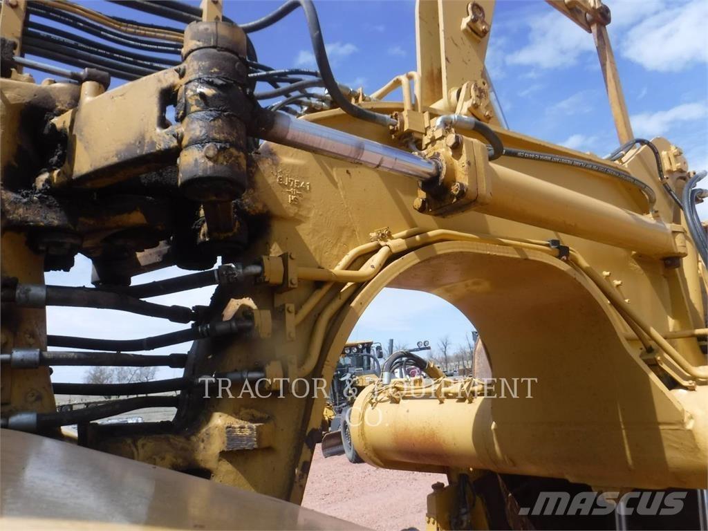 CAT 627B Скрепери
