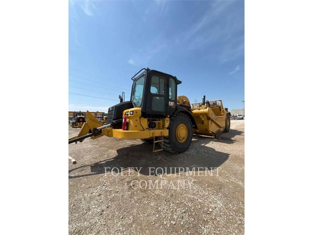CAT 627K Скрепери
