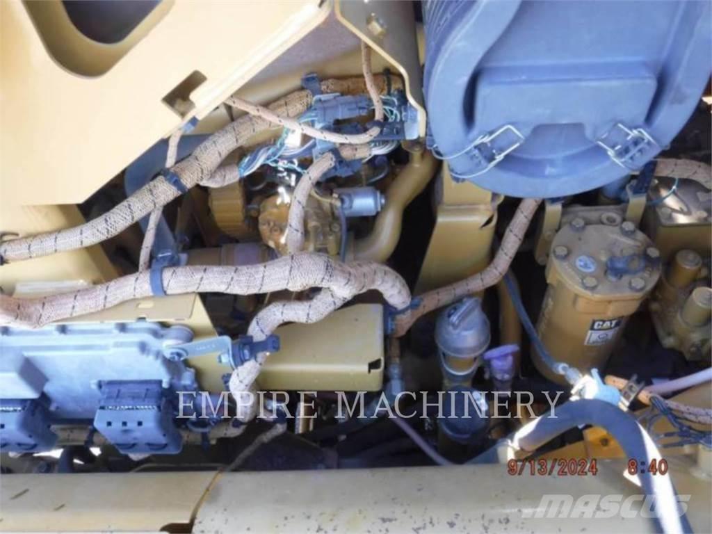 CAT 627K TR Скрепери
