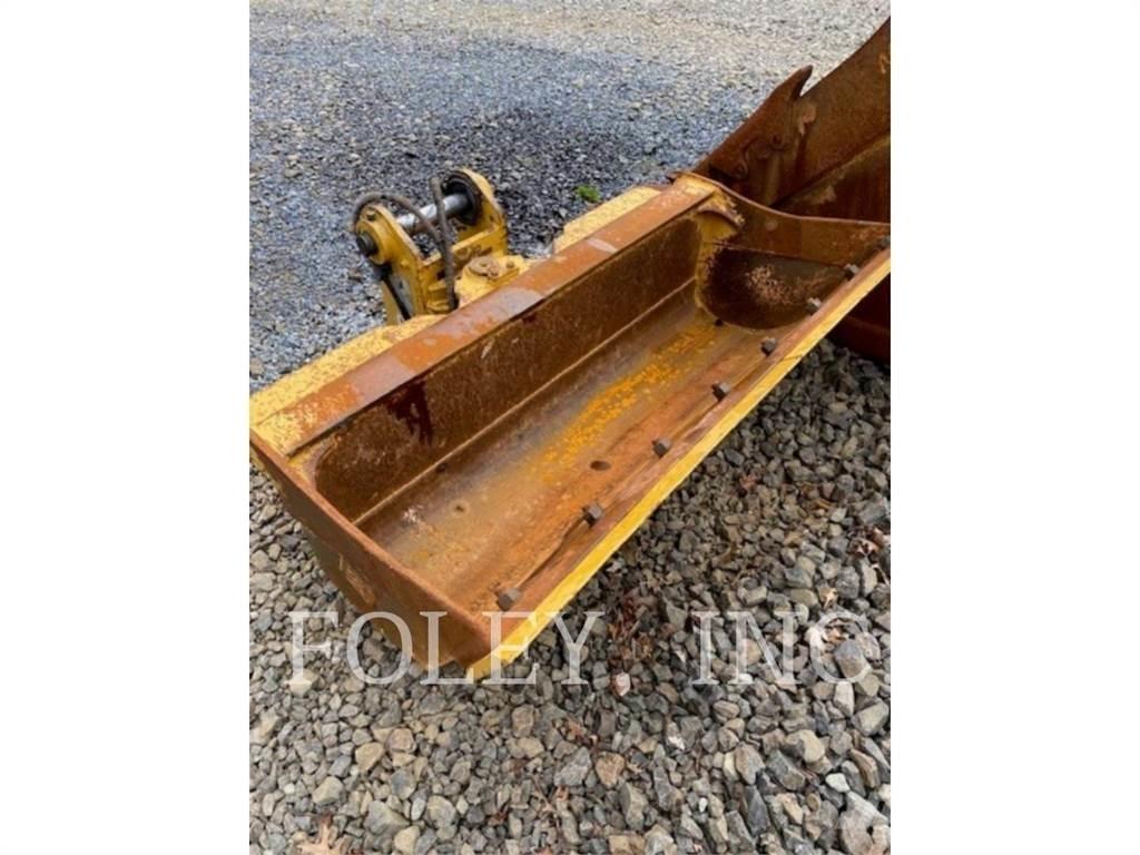 CAT 72 TILT BUCKET Кофи