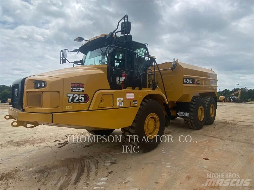 CAT 725 Дъмпери/моторни превозни средства