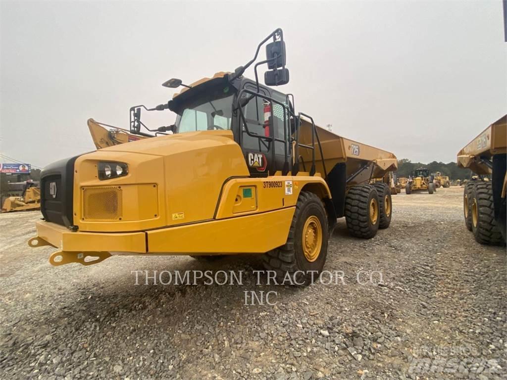 CAT 725 Дъмпери/моторни превозни средства