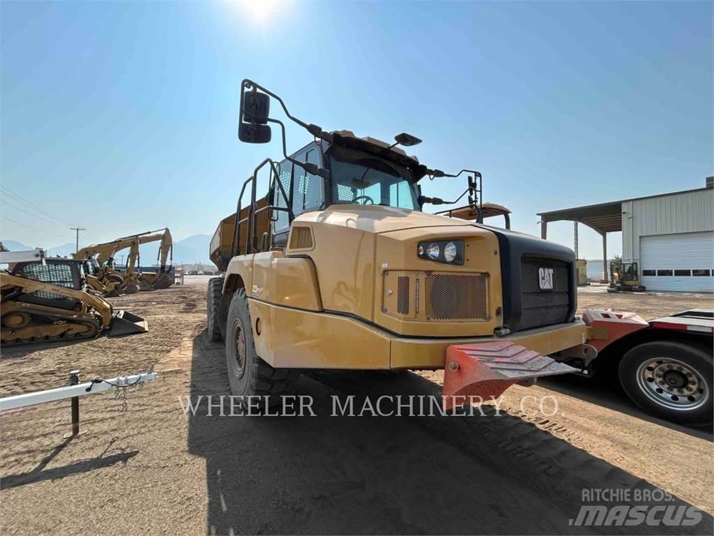 CAT 725 Дъмпери/моторни превозни средства