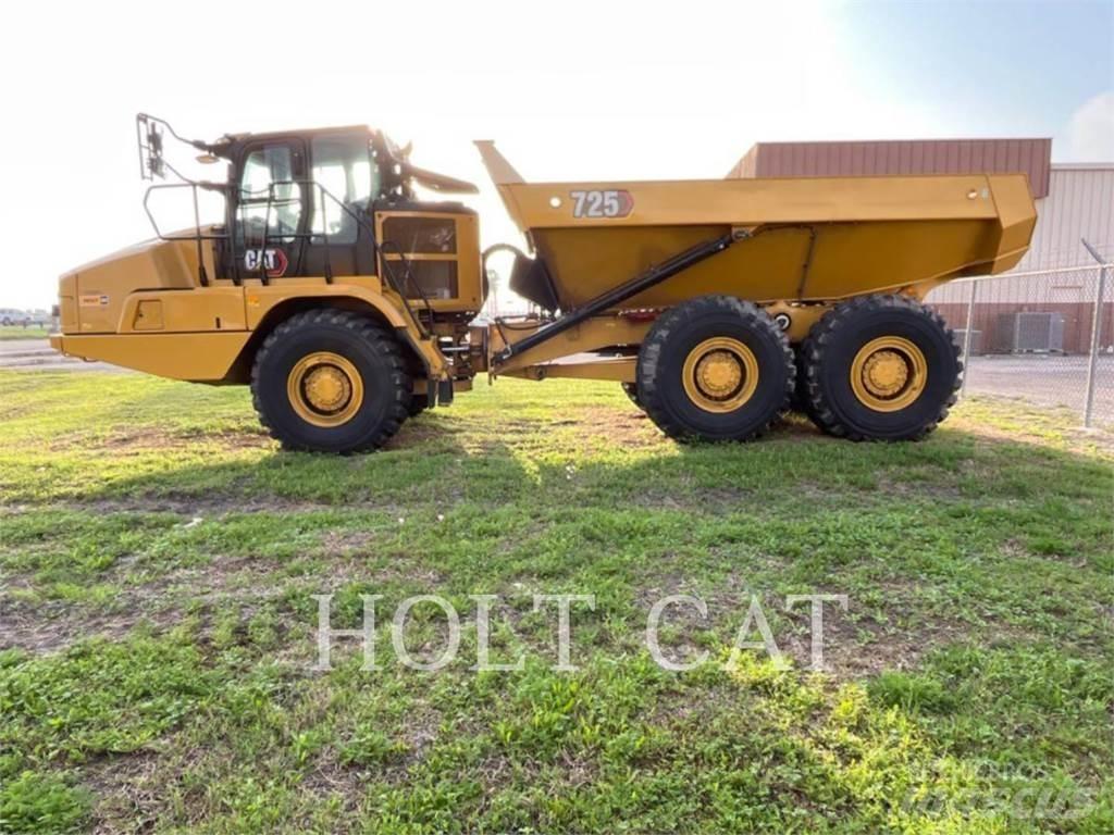 CAT 725 Дъмпери/моторни превозни средства