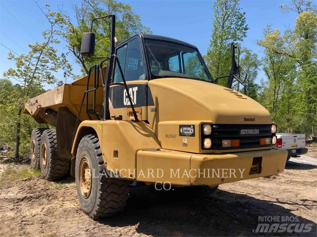 CAT 725 Дъмпери/моторни превозни средства