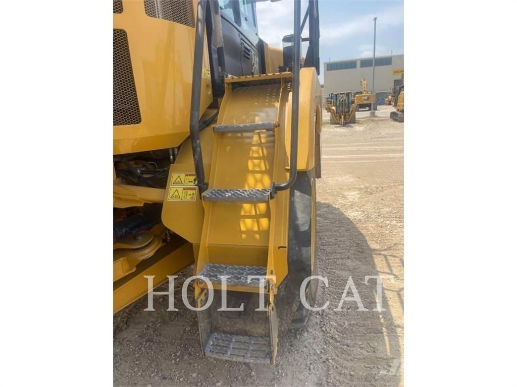 CAT 725 Дъмпери/моторни превозни средства