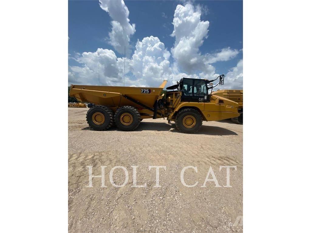 CAT 725 Дъмпери/моторни превозни средства