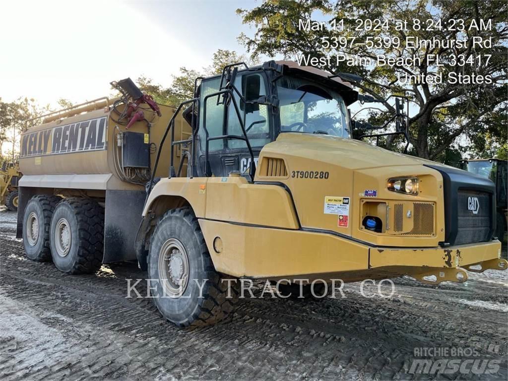 CAT 725 Дъмпери/моторни превозни средства