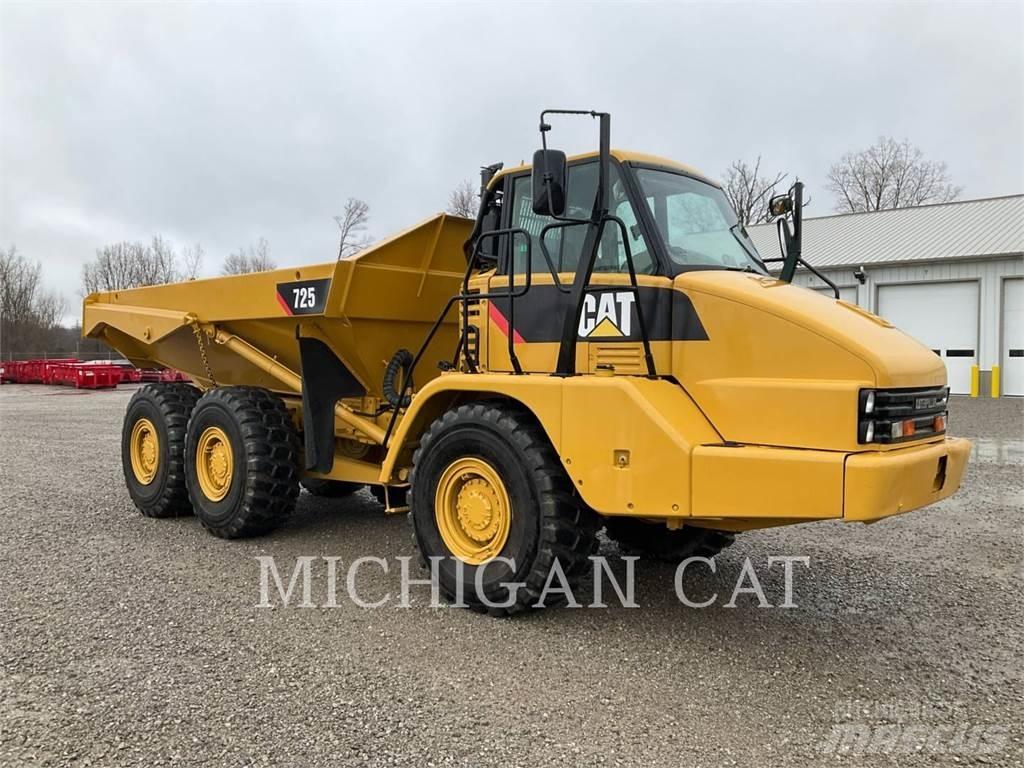 CAT 725 T Дъмпери/моторни превозни средства