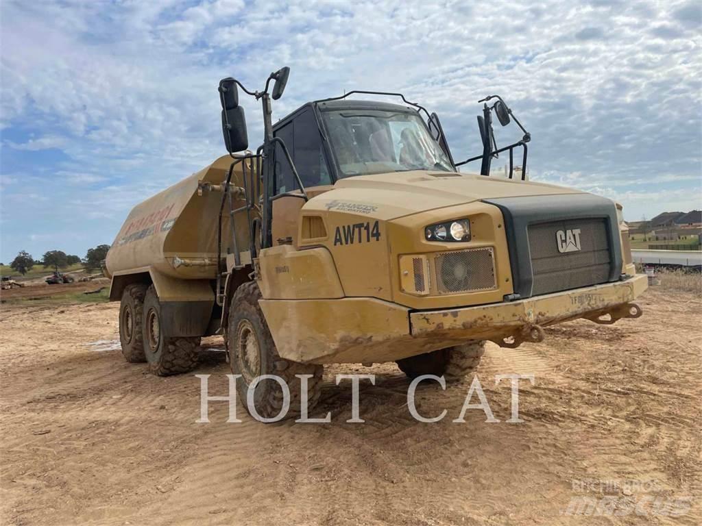 CAT 725C Дъмпери/моторни превозни средства