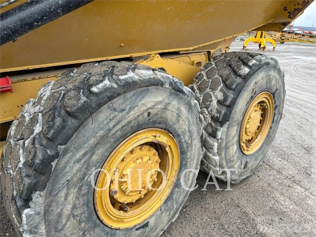 CAT 725C Дъмпери/моторни превозни средства