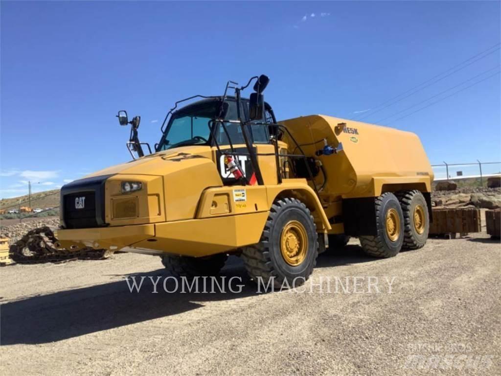 CAT 725C Дъмпери/моторни превозни средства