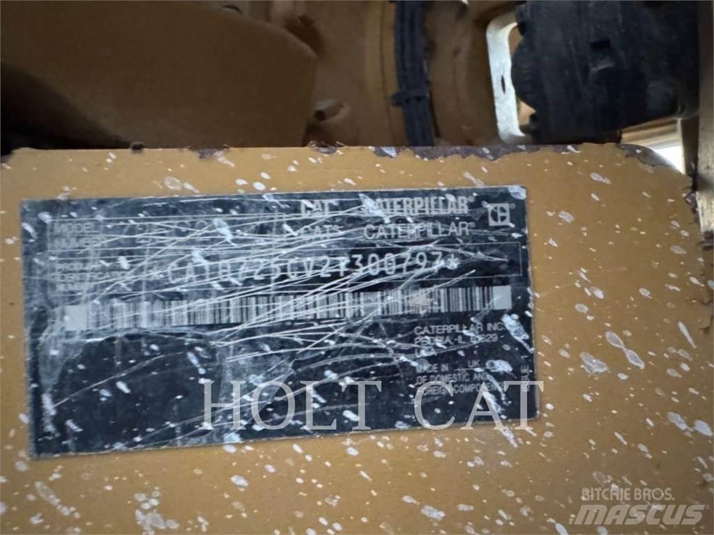 CAT 725C Дъмпери/моторни превозни средства