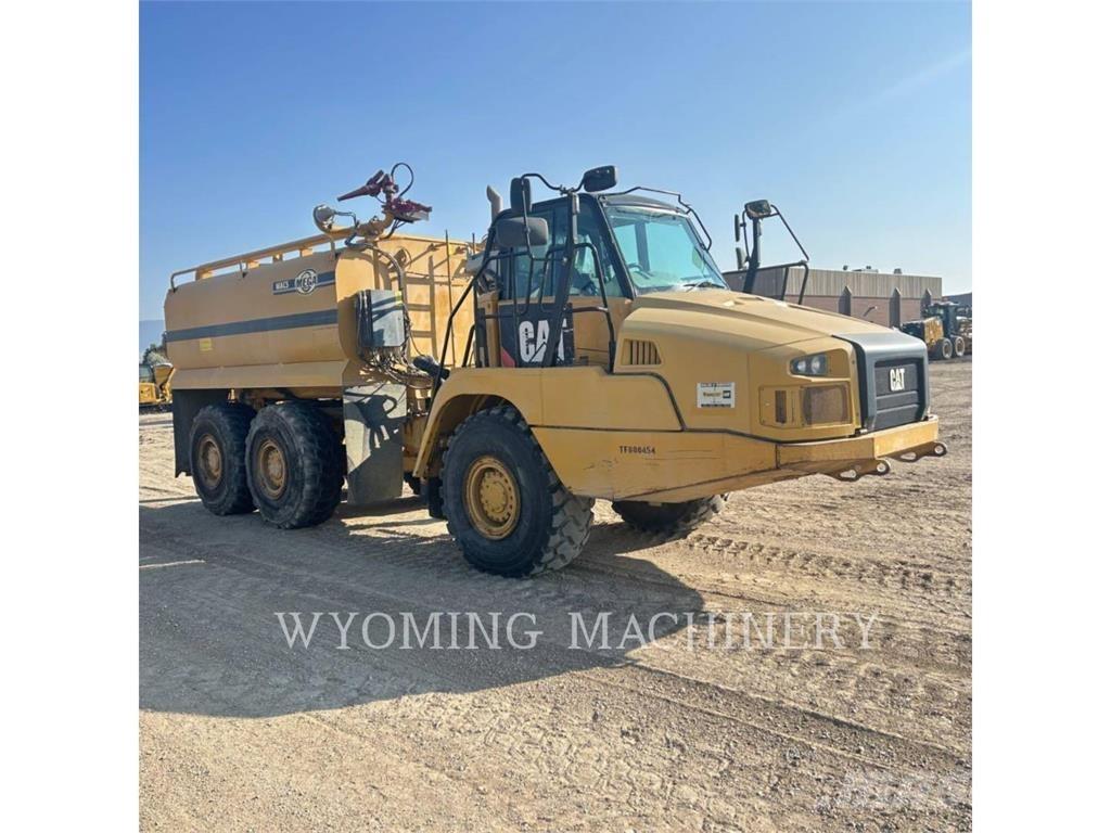 CAT 725C Дъмпери/моторни превозни средства