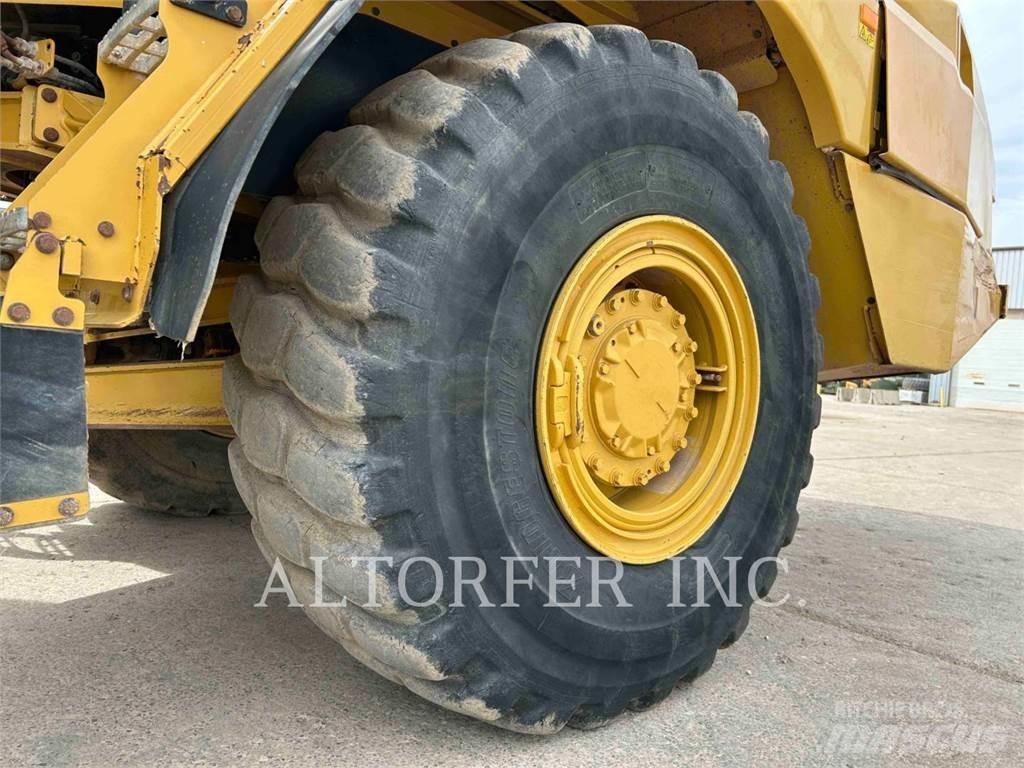 CAT 725C2 WT Дъмпери/моторни превозни средства