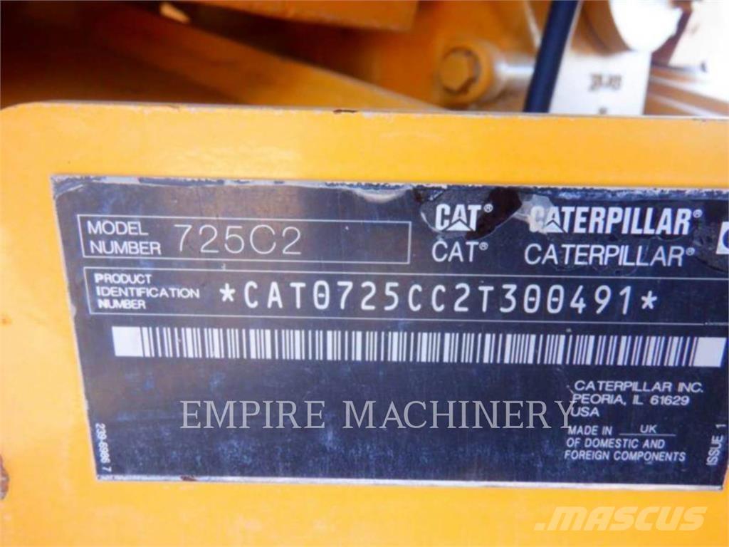 CAT 725C2 WT Цистерни за вода
