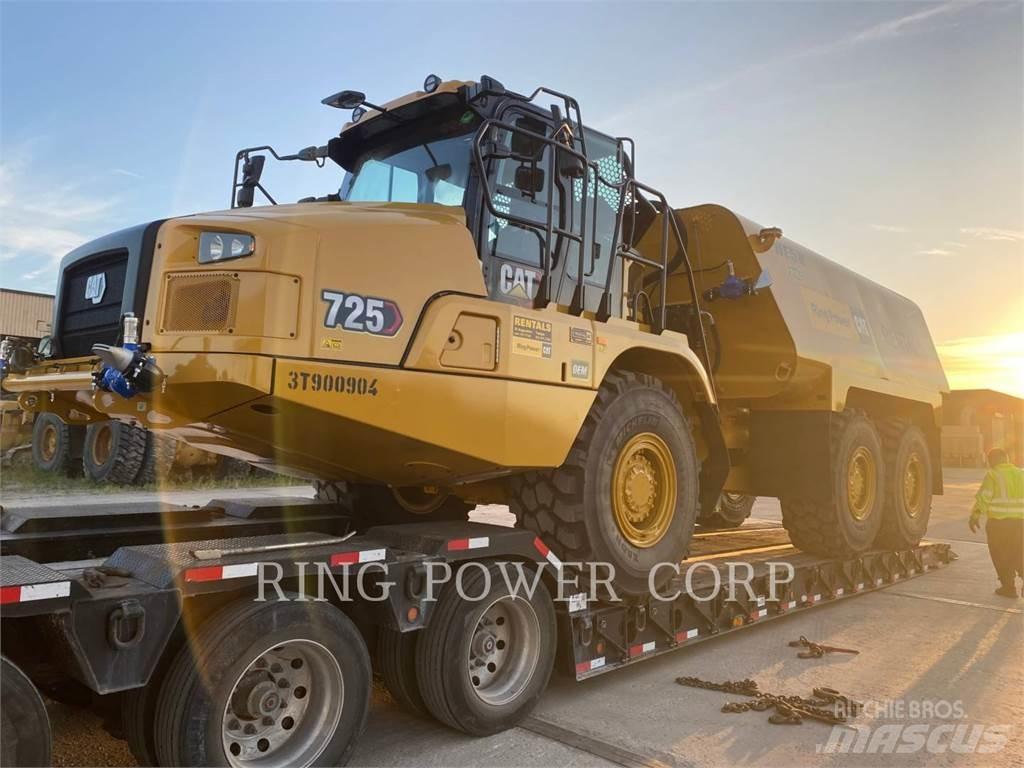 CAT 725WW Цистерна