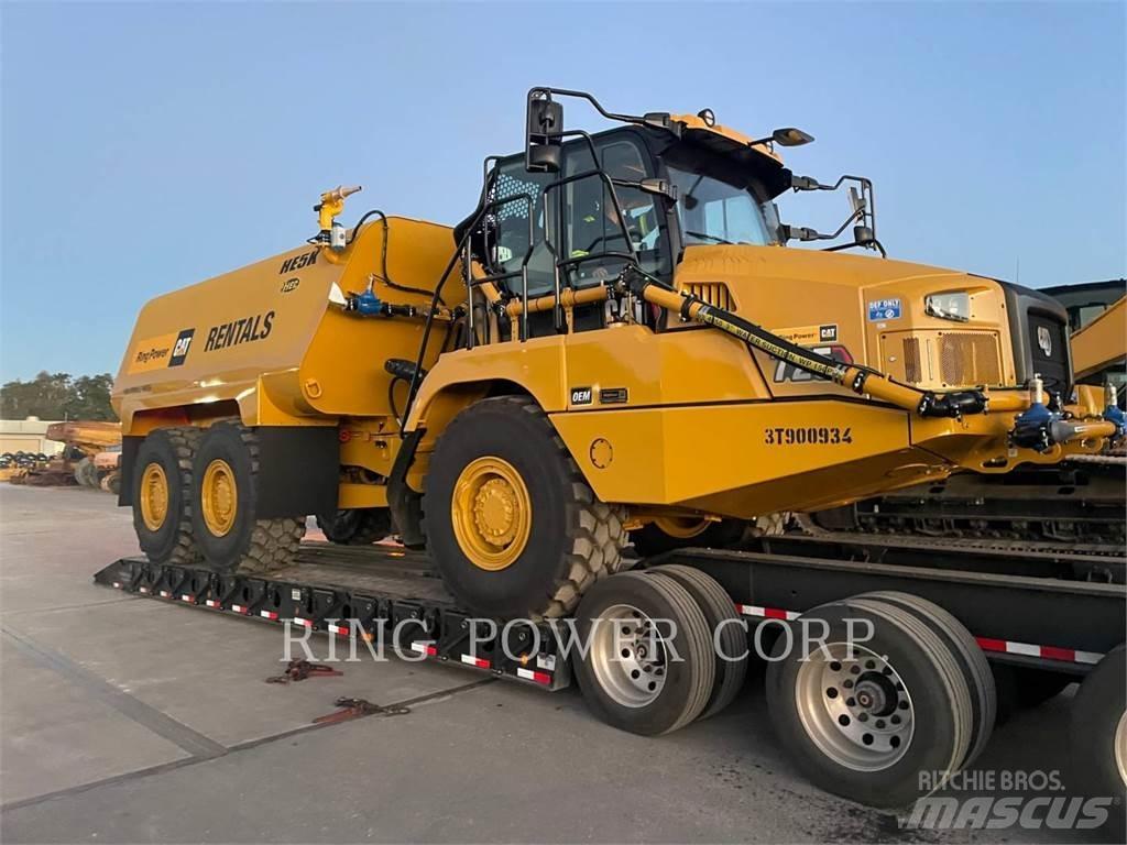 CAT 725WW Цистерна