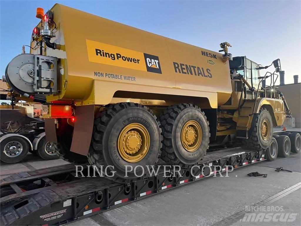 CAT 725WW Цистерна