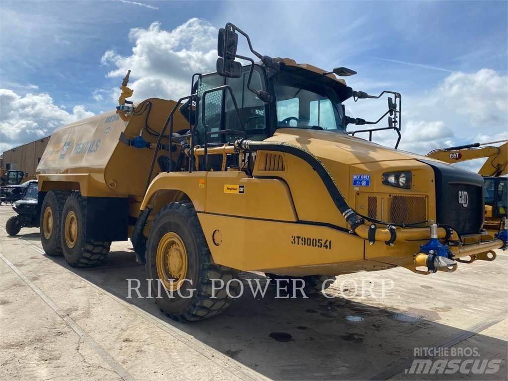CAT 725WW Цистерна