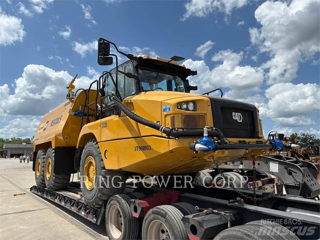 CAT 725WW Цистерна