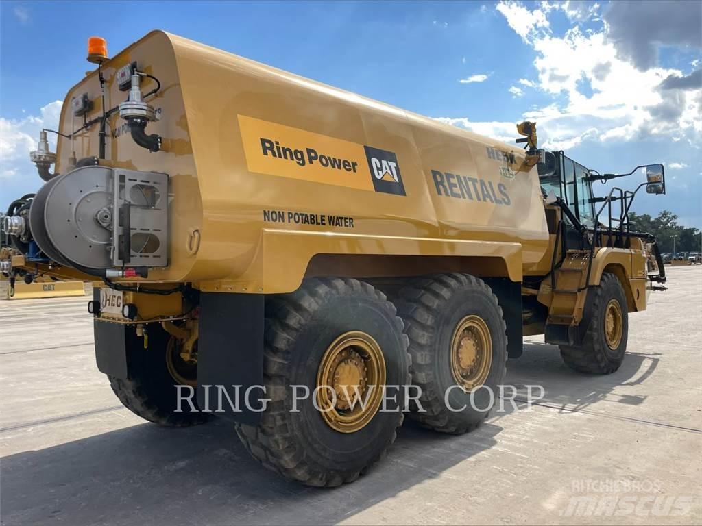 CAT 725WW Цистерна