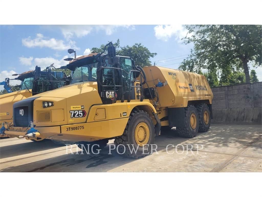 CAT 725WW Цистерна