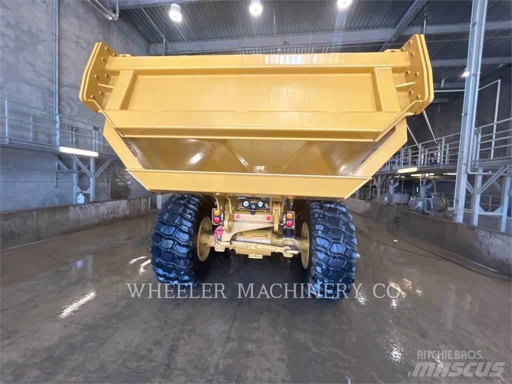 CAT 730 Дъмпери/моторни превозни средства