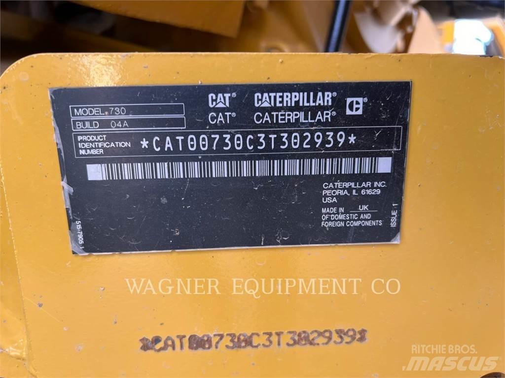CAT 730 Дъмпери/моторни превозни средства