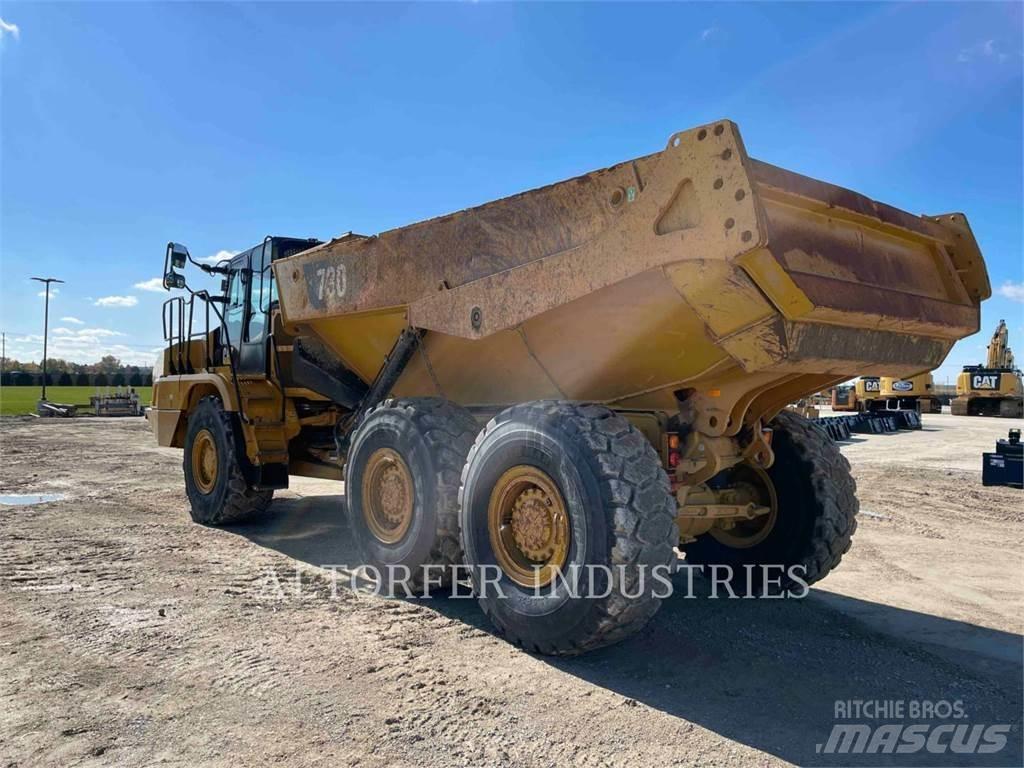 CAT 730 Дъмпери/моторни превозни средства