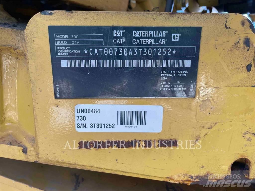 CAT 730 Дъмпери/моторни превозни средства