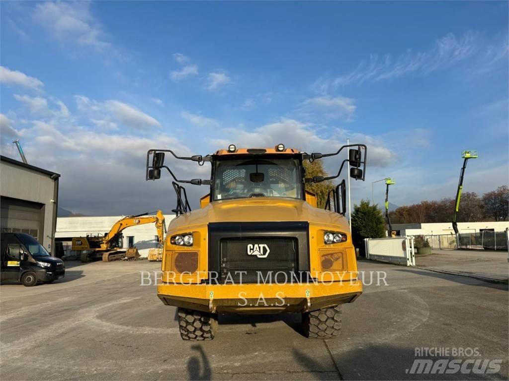 CAT 730 Дъмпери/моторни превозни средства