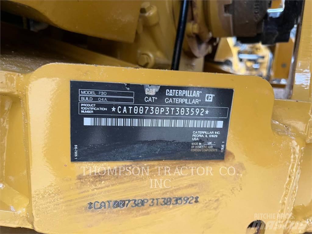 CAT 730 Дъмпери/моторни превозни средства