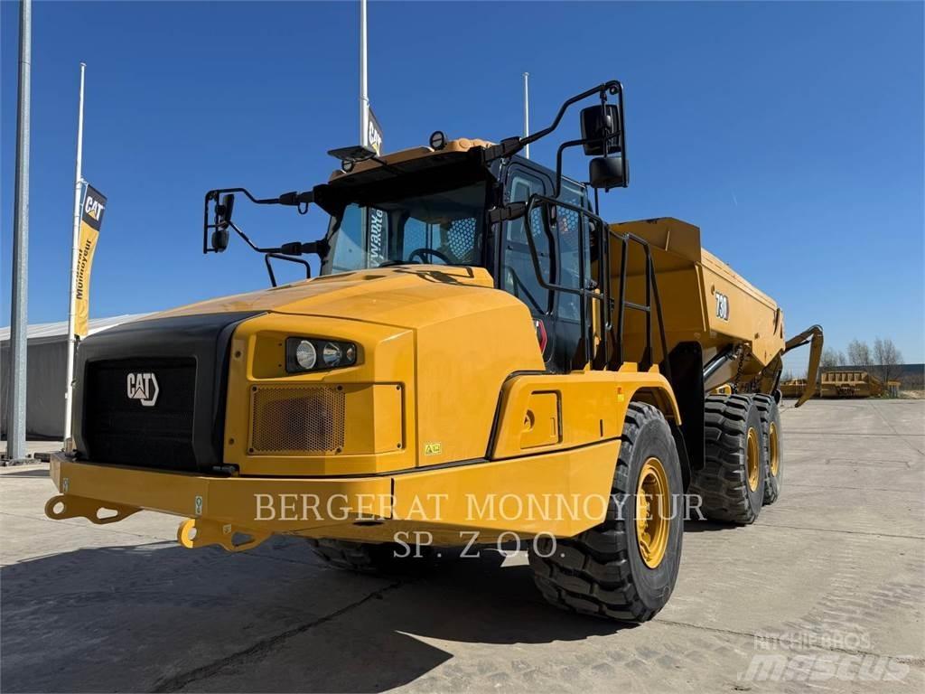 CAT 730 Дъмпери/моторни превозни средства