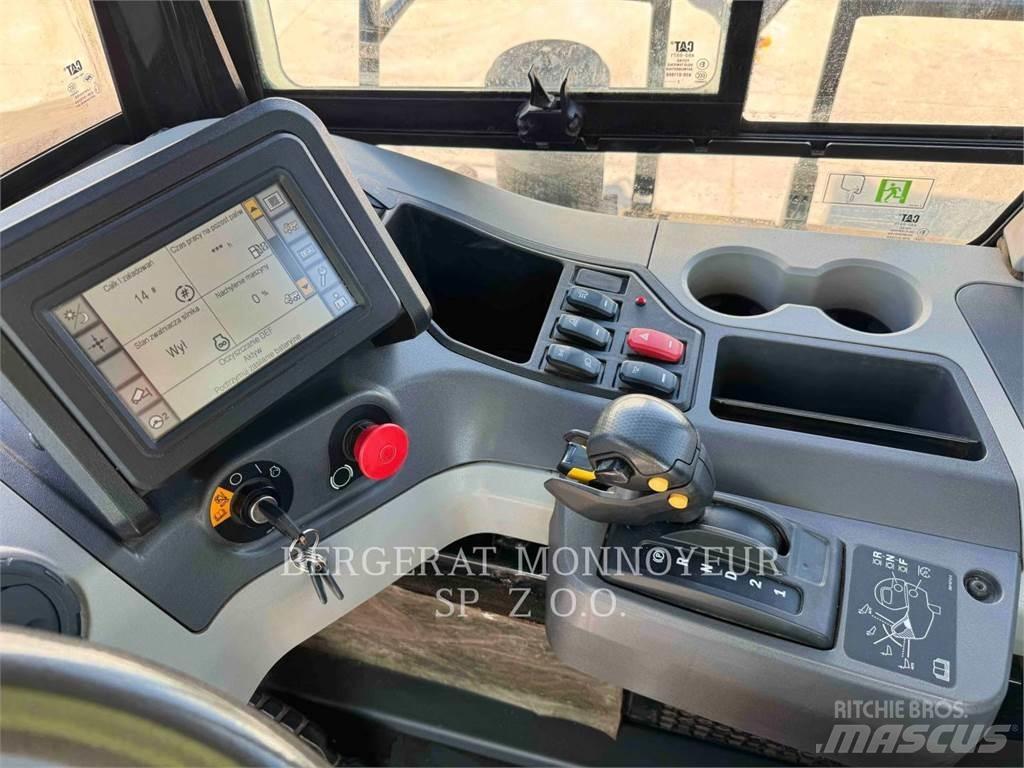 CAT 730 Дъмпери/моторни превозни средства