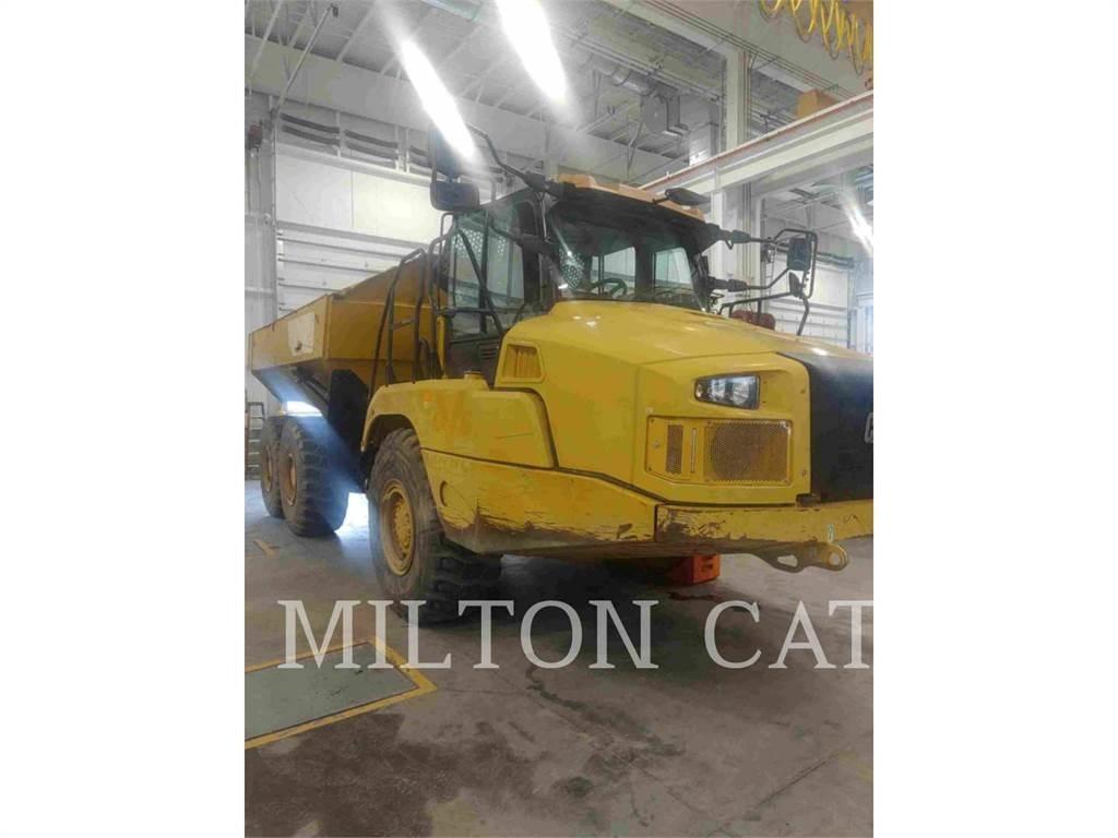 CAT 730 Дъмпери/моторни превозни средства