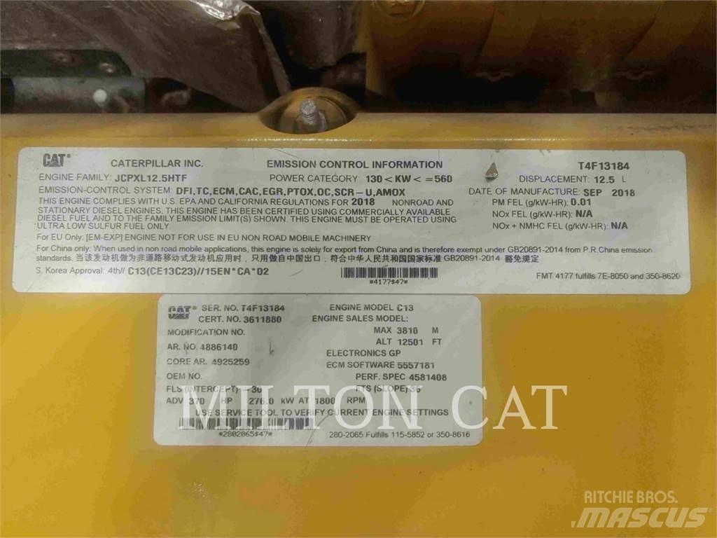 CAT 730 Дъмпери/моторни превозни средства
