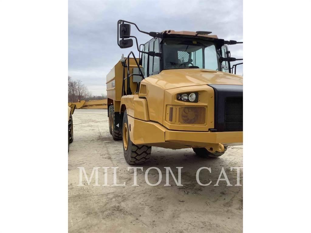 CAT 730 Дъмпери/моторни превозни средства