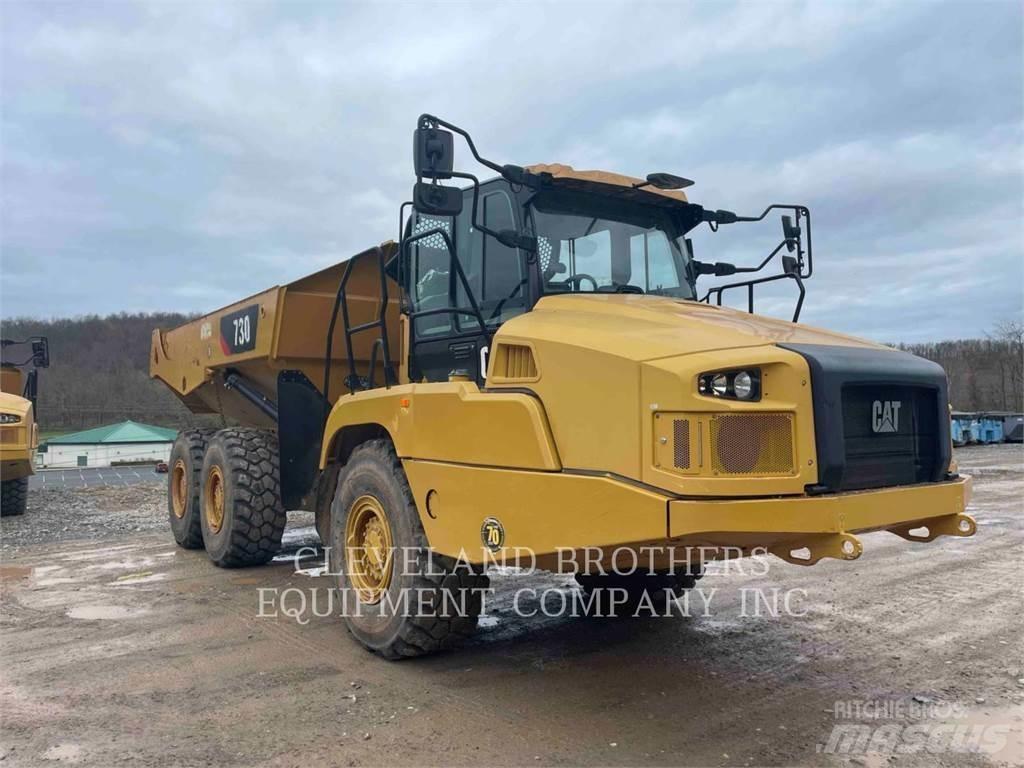CAT 730 Дъмпери/моторни превозни средства
