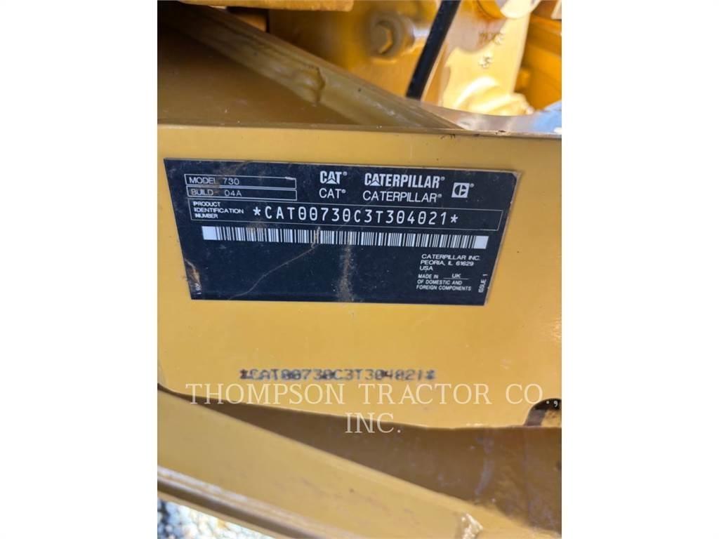 CAT 730 Дъмпери/моторни превозни средства