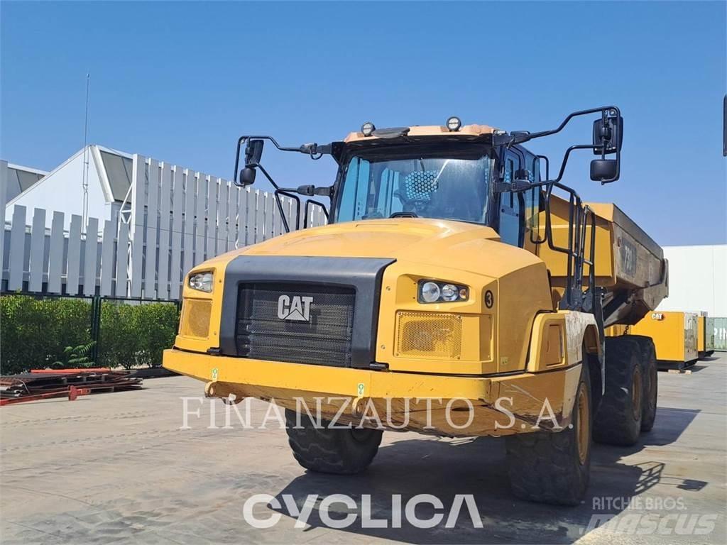 CAT 730 Дъмпери/моторни превозни средства