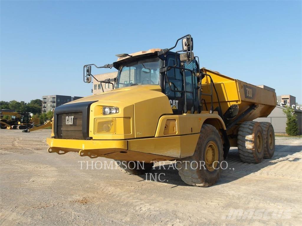 CAT 730 Дъмпери/моторни превозни средства