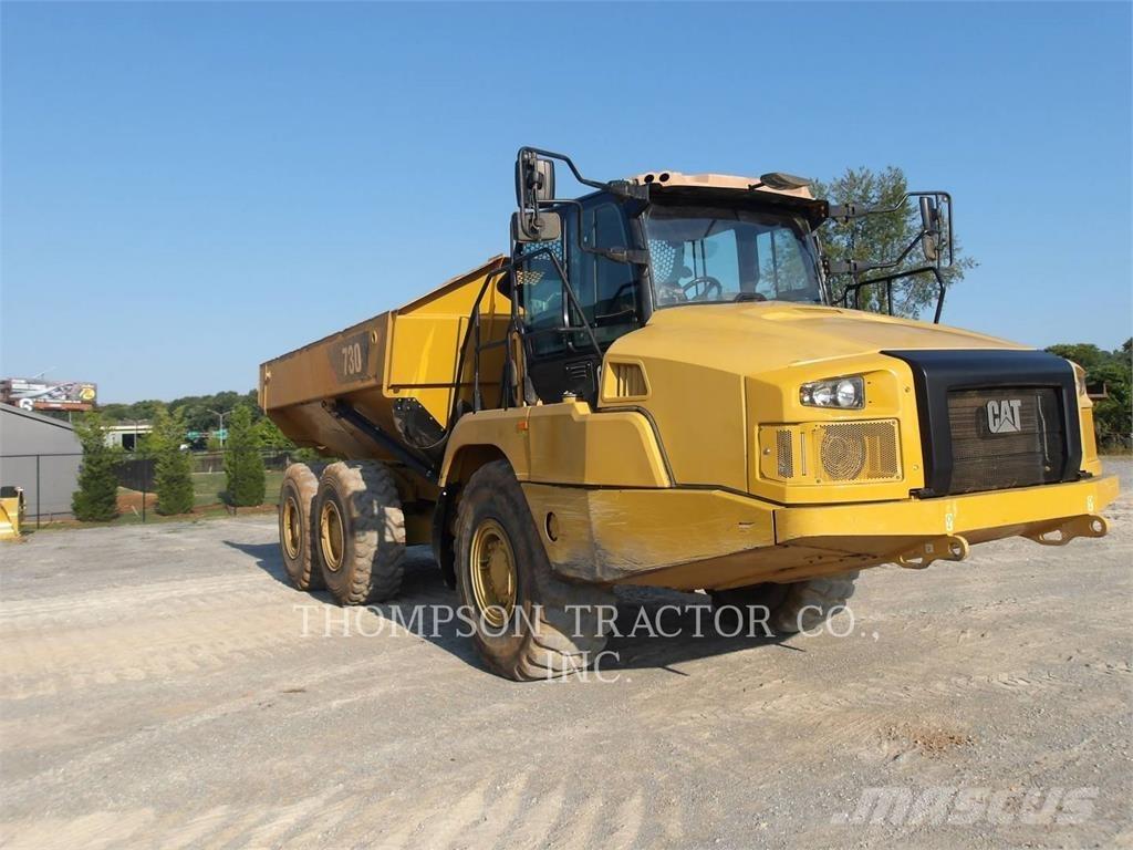 CAT 730 Дъмпери/моторни превозни средства