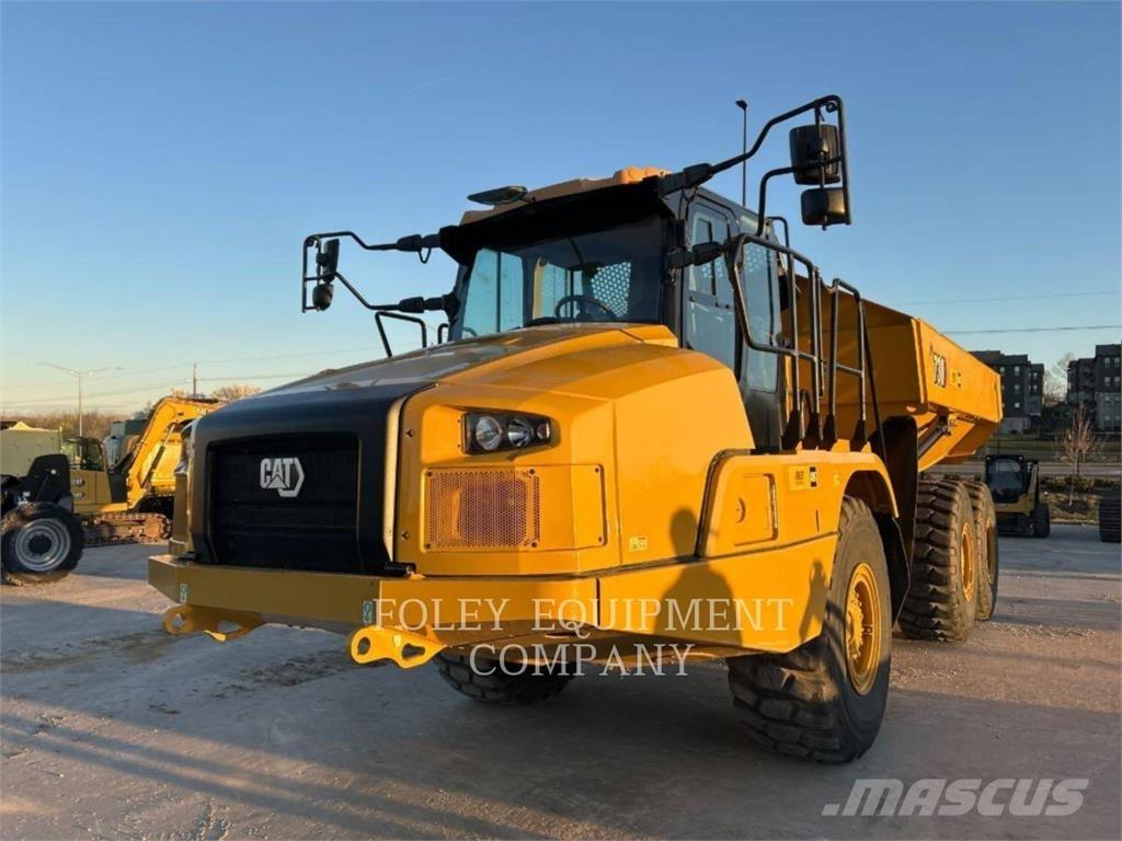 CAT 730-04 Дъмпери/моторни превозни средства