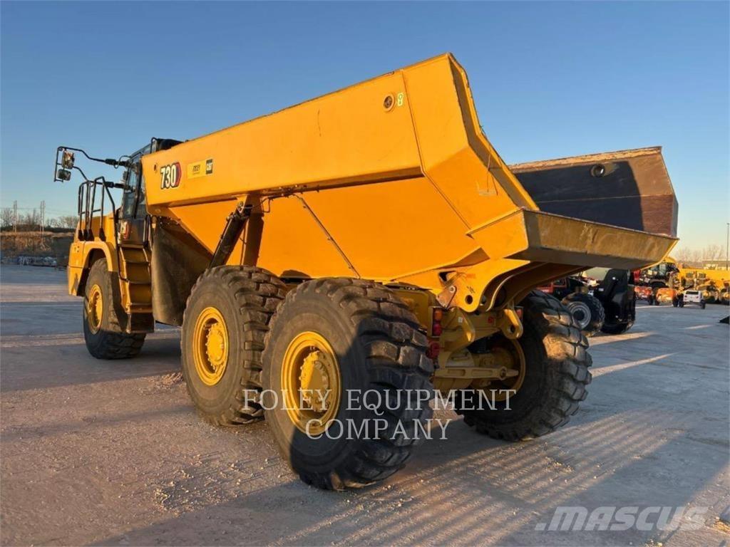 CAT 730-04 Дъмпери/моторни превозни средства