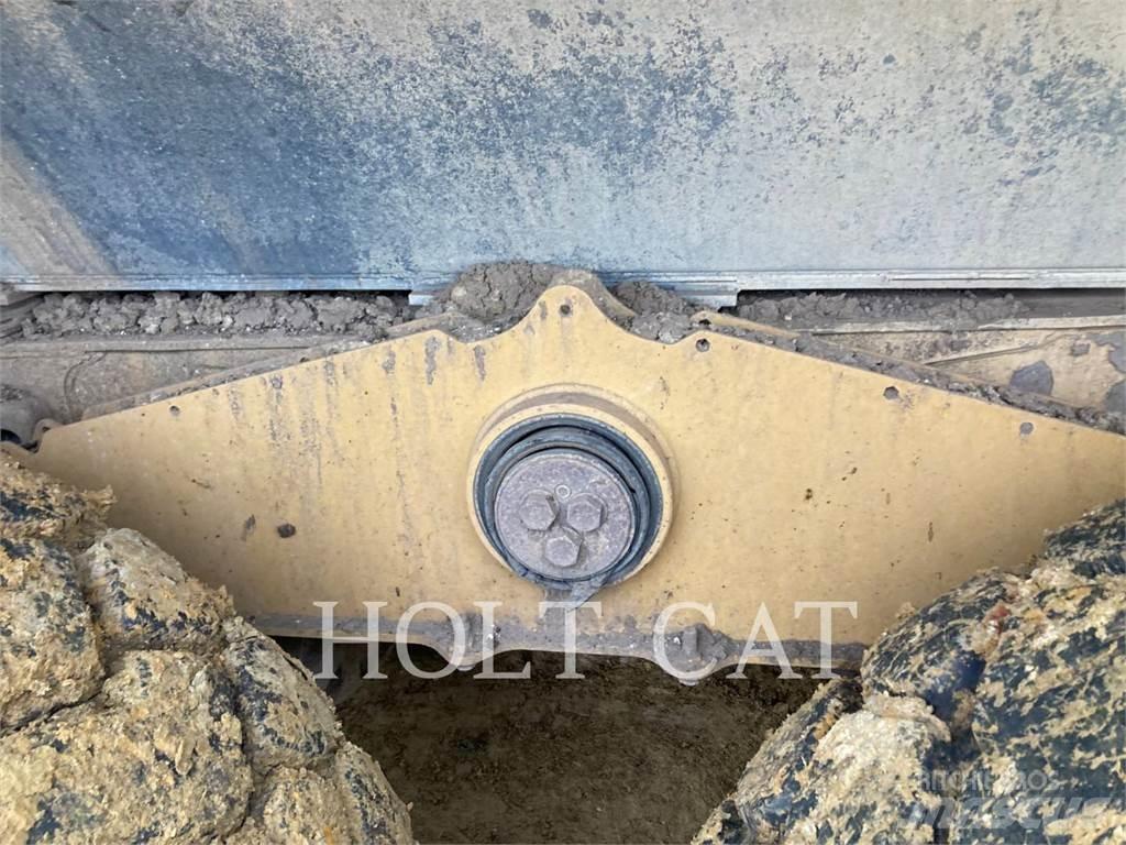 CAT 730-04 Дъмпери/моторни превозни средства